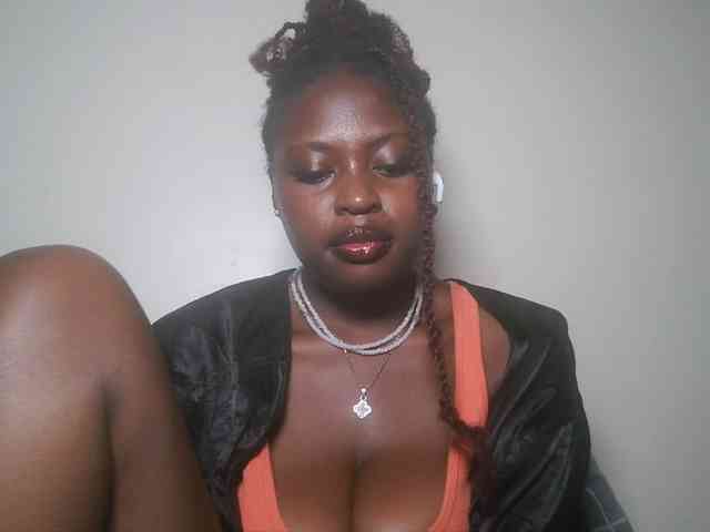 DaisyafterDark_ webcam