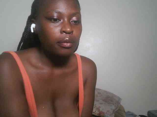 DaisyafterDark_ webcam