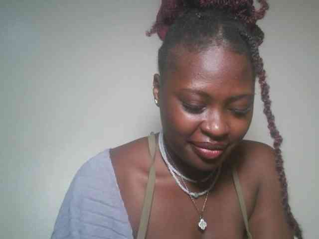 DaisyafterDark_ webcam