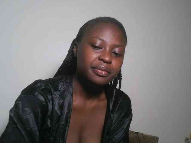 DaisyafterDark_ webcam