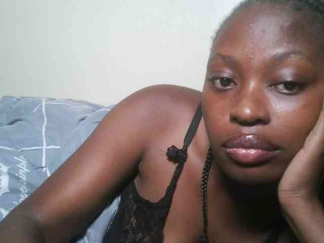 DaisyafterDark_ webcam