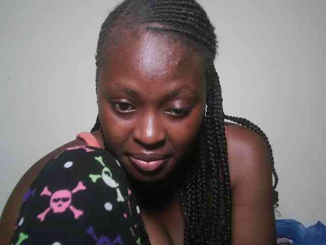 DaisyafterDark_ webcam
