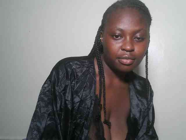 DaisyafterDark_ webcam