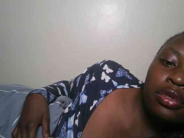 DaisyafterDark_ webcam