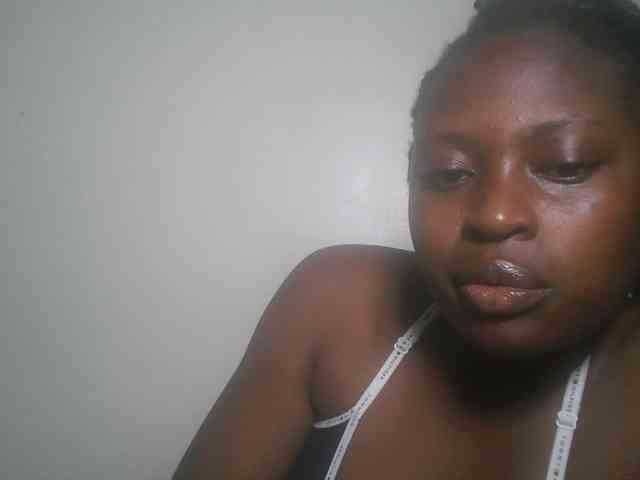 DaisyafterDark_ webcam