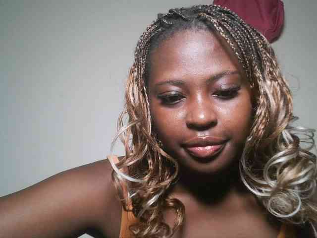 DaisyafterDark_ webcam