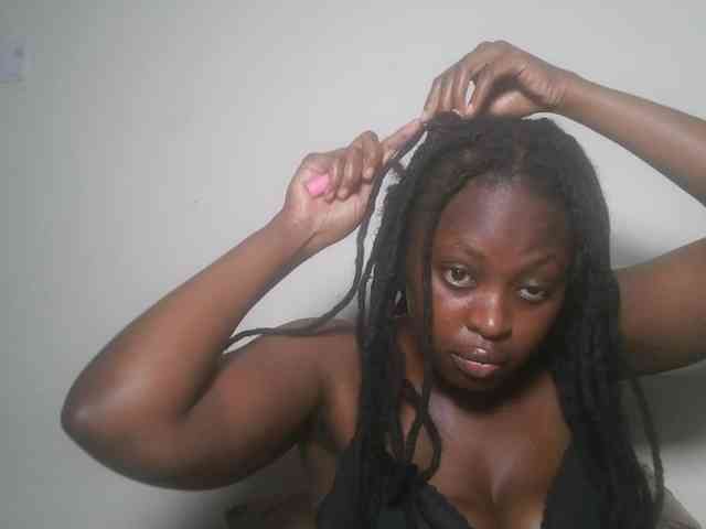DaisyafterDark_ webcam