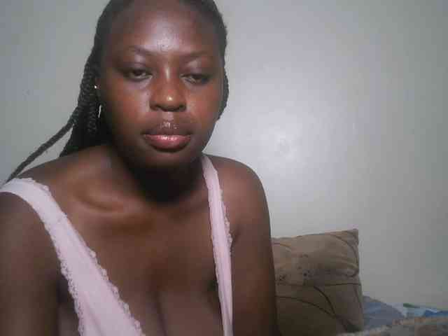 DaisyafterDark_ webcam