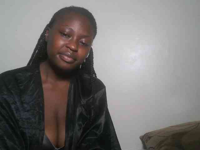 DaisyafterDark_ webcam