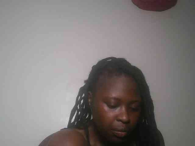 DaisyafterDark_ webcam
