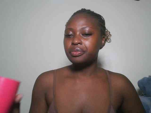 DaisyafterDark_ webcam