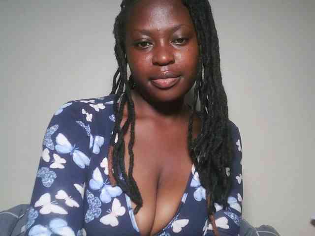 DaisyafterDark_ webcam