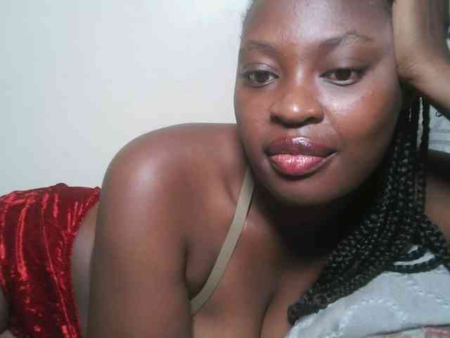 DaisyafterDark_ webcam