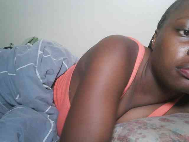DaisyafterDark_ webcam