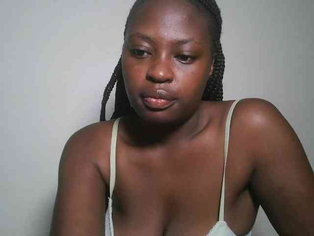 DaisyafterDark_ webcam