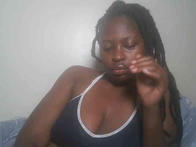 DaisyafterDark_ webcam