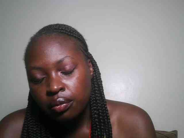 DaisyafterDark_ webcam