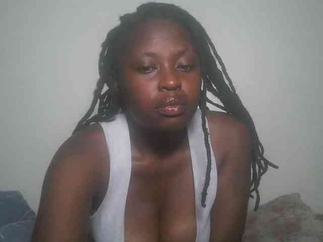 DaisyafterDark_ webcam