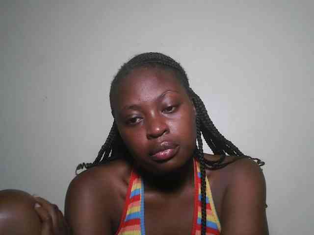 DaisyafterDark_ webcam
