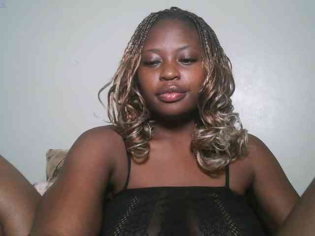 DaisyafterDark_ webcam