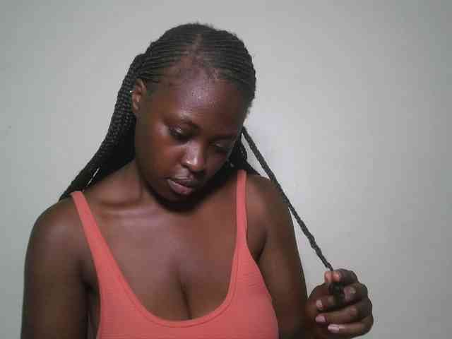 DaisyafterDark_ webcam
