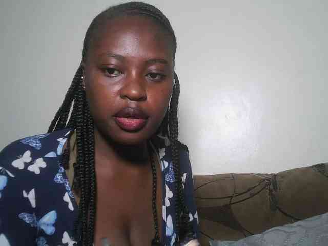 DaisyafterDark_ webcam