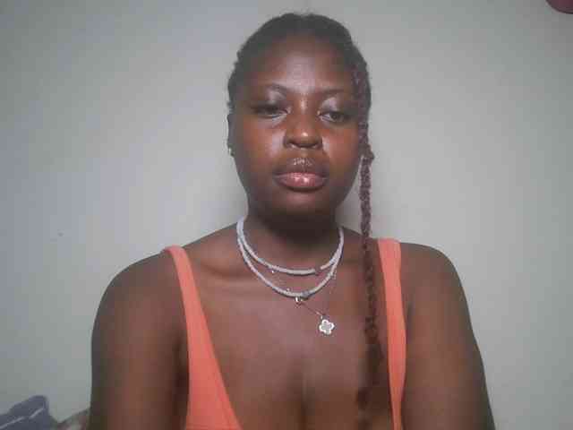 DaisyafterDark_ webcam