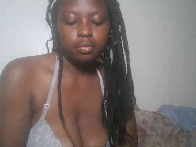 DaisyafterDark_ webcam