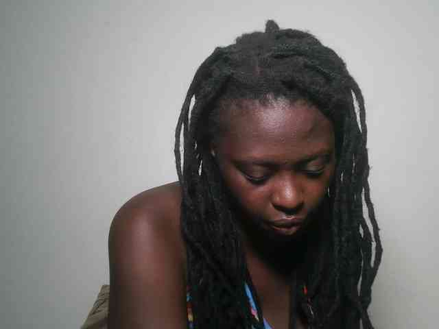 DaisyafterDark_ webcam