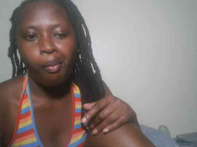 DaisyafterDark_ webcam