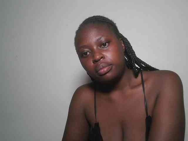 DaisyafterDark_ webcam