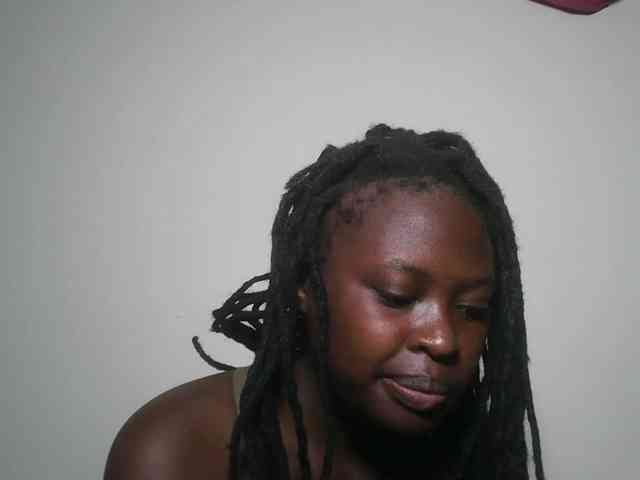 DaisyafterDark_ webcam