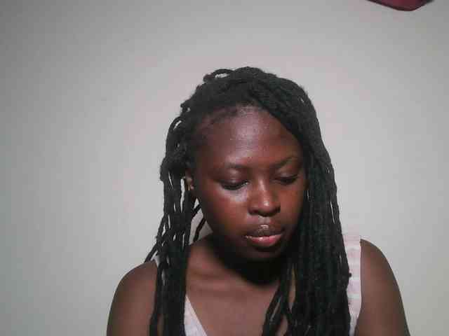 DaisyafterDark_ webcam