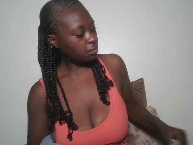 DaisyafterDark_ webcam