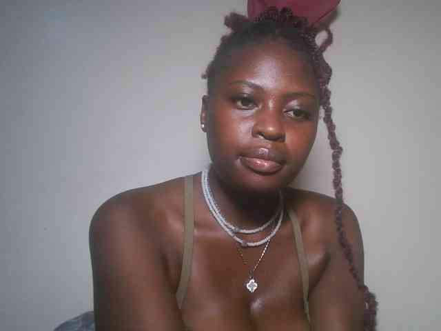 DaisyafterDark_ webcam