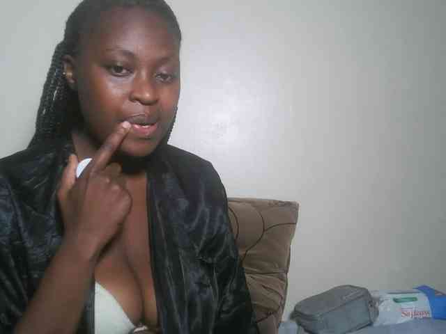 DaisyafterDark_ webcam