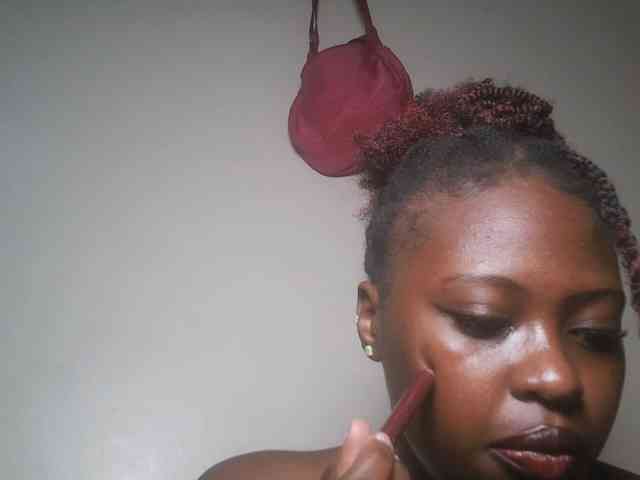 DaisyafterDark_ webcam