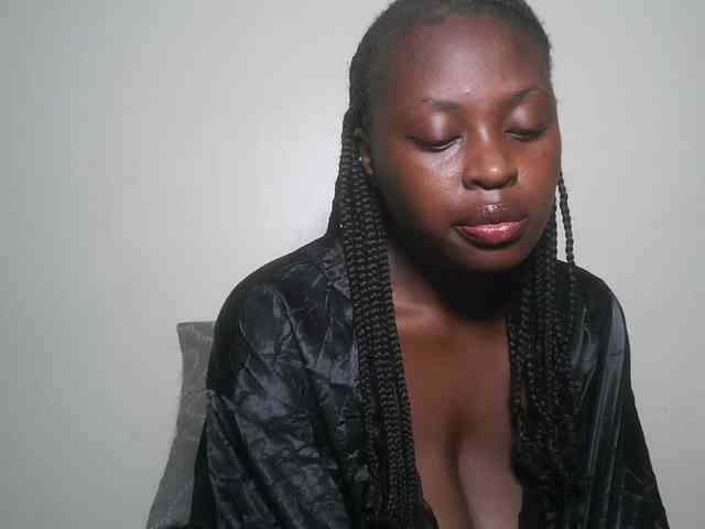 DaisyafterDark_ webcam