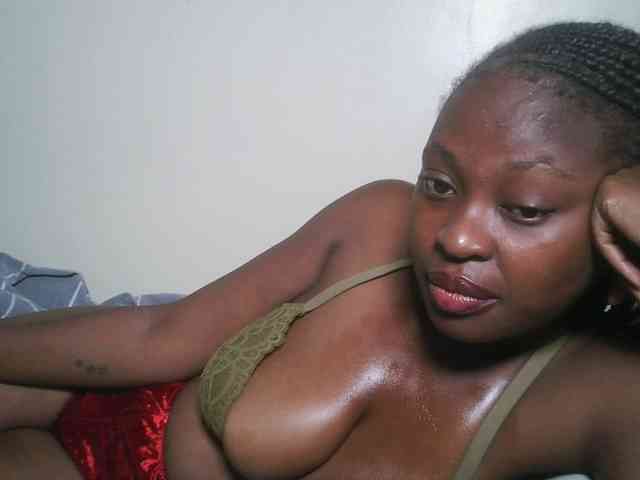 DaisyafterDark_ webcam