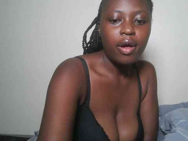 DaisyafterDark_ webcam