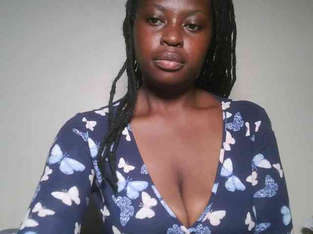 DaisyafterDark_ webcam