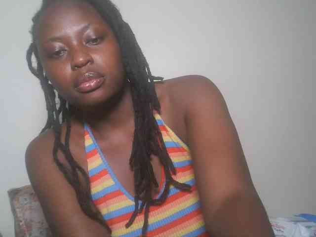 DaisyafterDark_ webcam