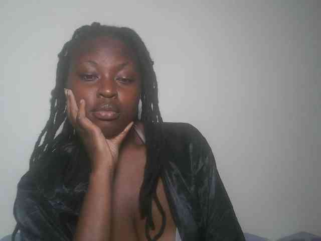 DaisyafterDark_ webcam