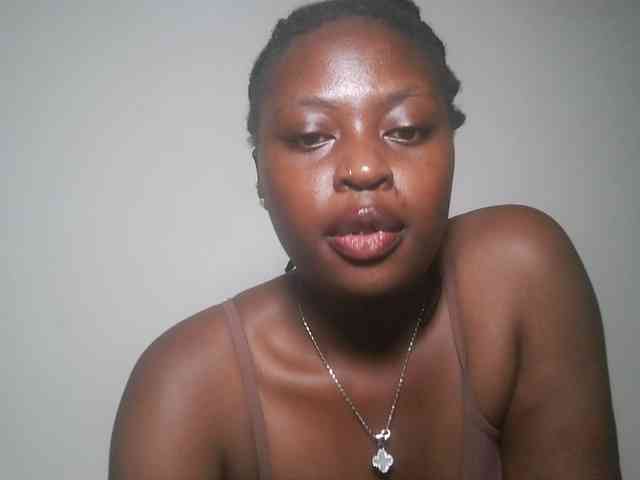 DaisyafterDark_ webcam
