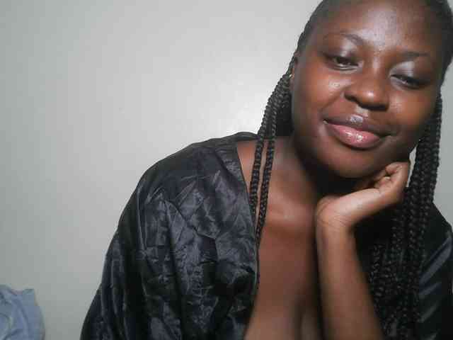 DaisyafterDark_ webcam
