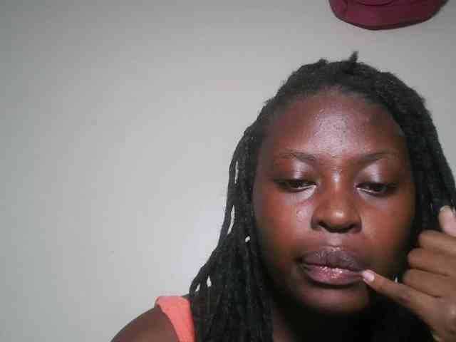 DaisyafterDark_ webcam