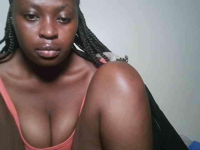 DaisyafterDark_ webcam