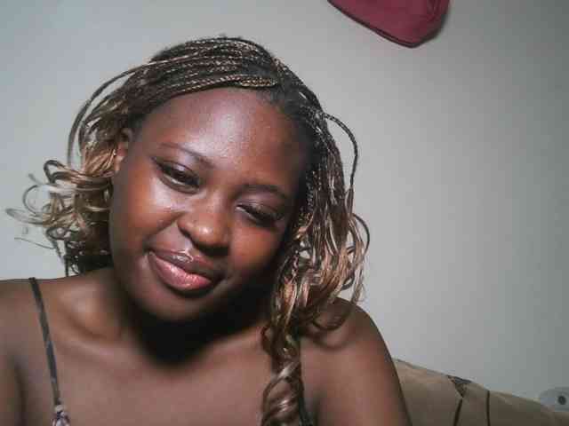 DaisyafterDark_ webcam