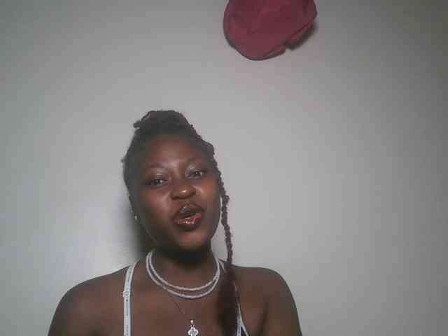 DaisyafterDark_ webcam