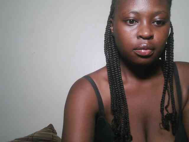 DaisyafterDark_ webcam